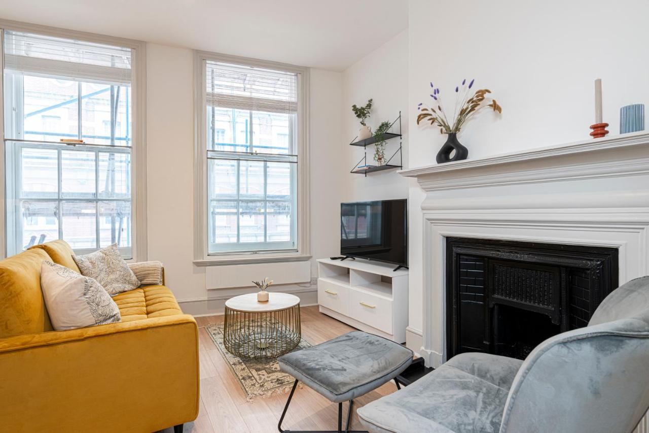 Stylish 1 Bed Flats In Soho, Next To Piccadilly Circus And Trafalgar Square London Kültér fotó