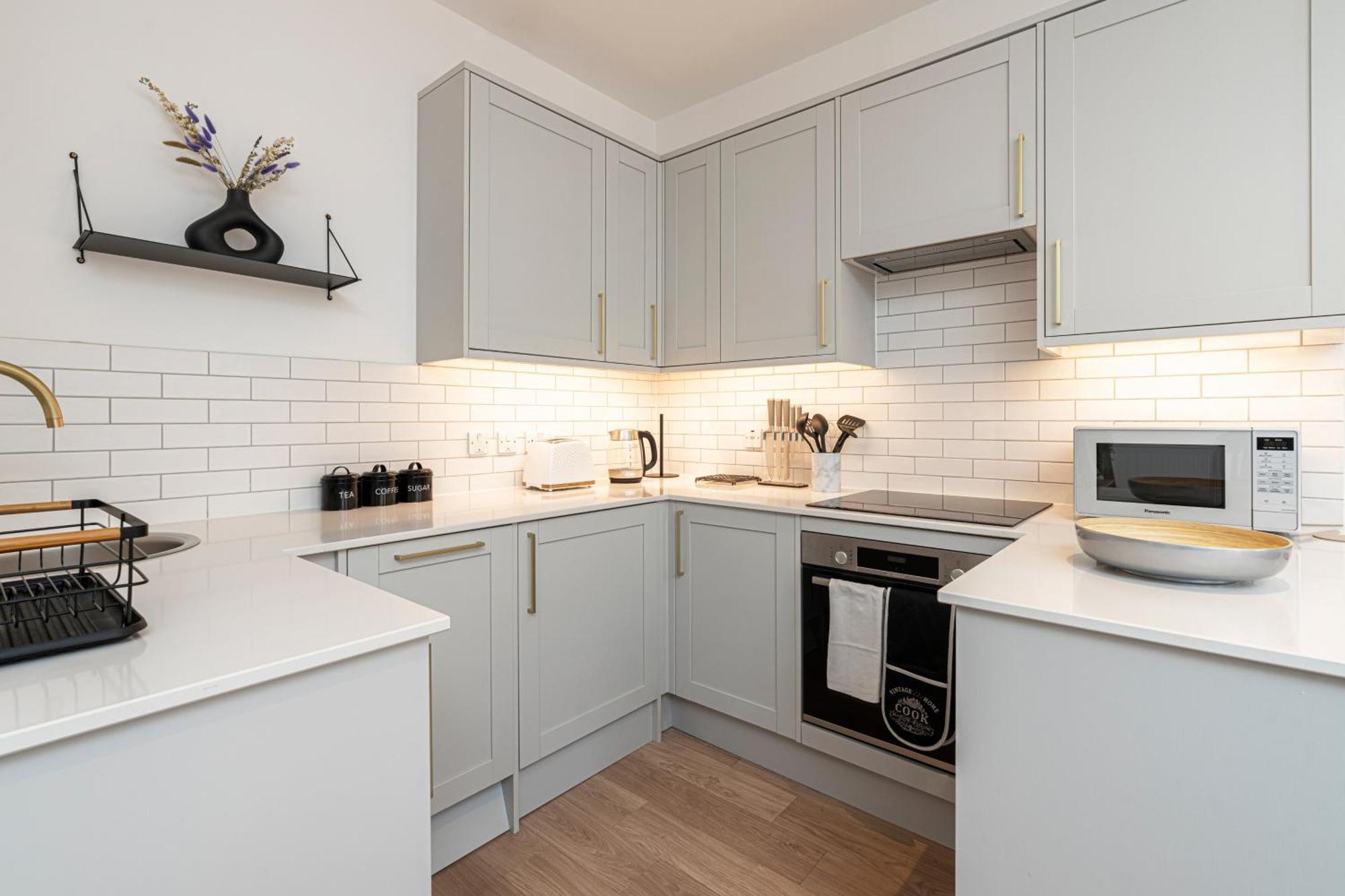Stylish 1 Bed Flats In Soho, Next To Piccadilly Circus And Trafalgar Square London Kültér fotó