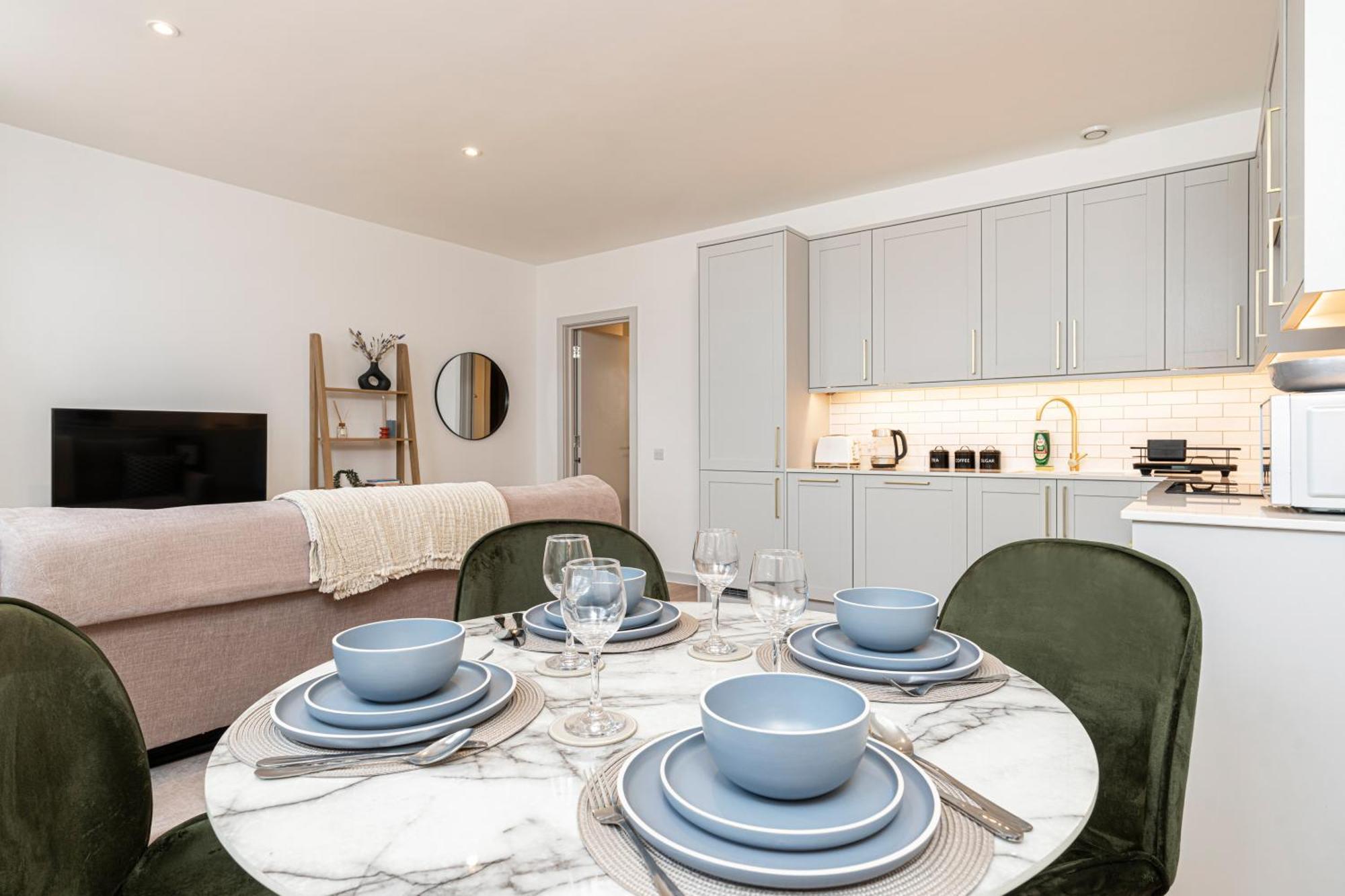 Stylish 1 Bed Flats In Soho, Next To Piccadilly Circus And Trafalgar Square London Kültér fotó