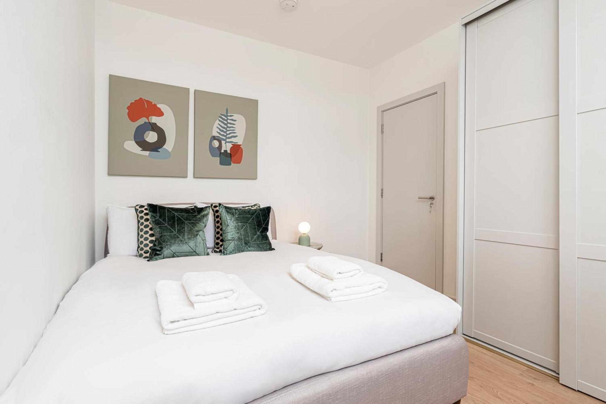 Stylish 1 Bed Flats In Soho, Next To Piccadilly Circus And Trafalgar Square London Kültér fotó